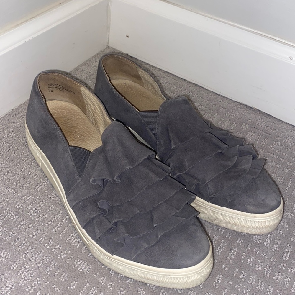 Gray Suede ruffle slip-ons. ~1inch platform. Very good condition.